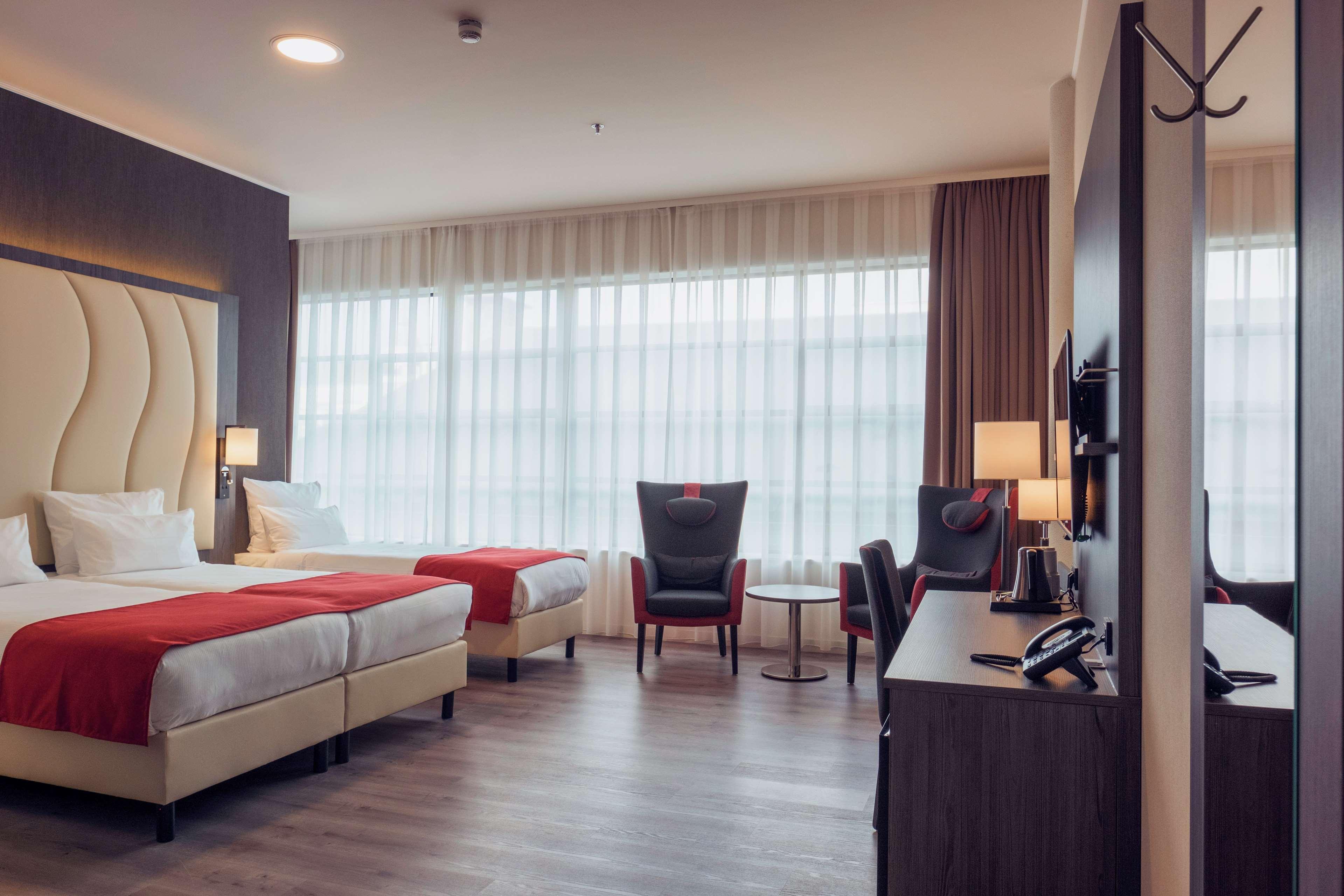 Plaza Premium Den Haag City Center Exterior photo
