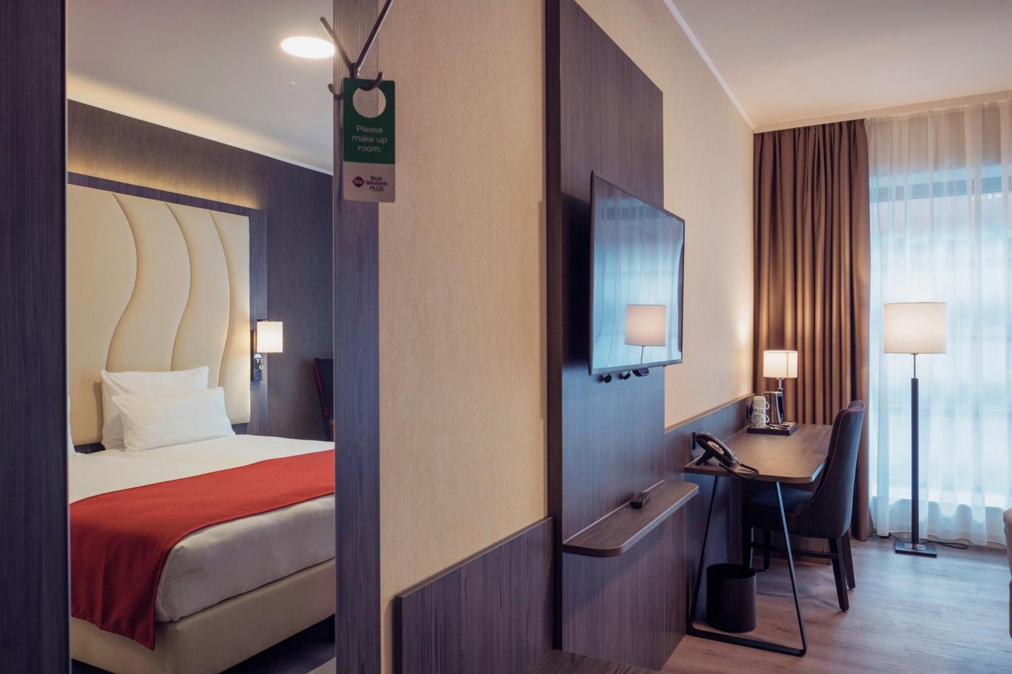 Plaza Premium Den Haag City Center Room photo