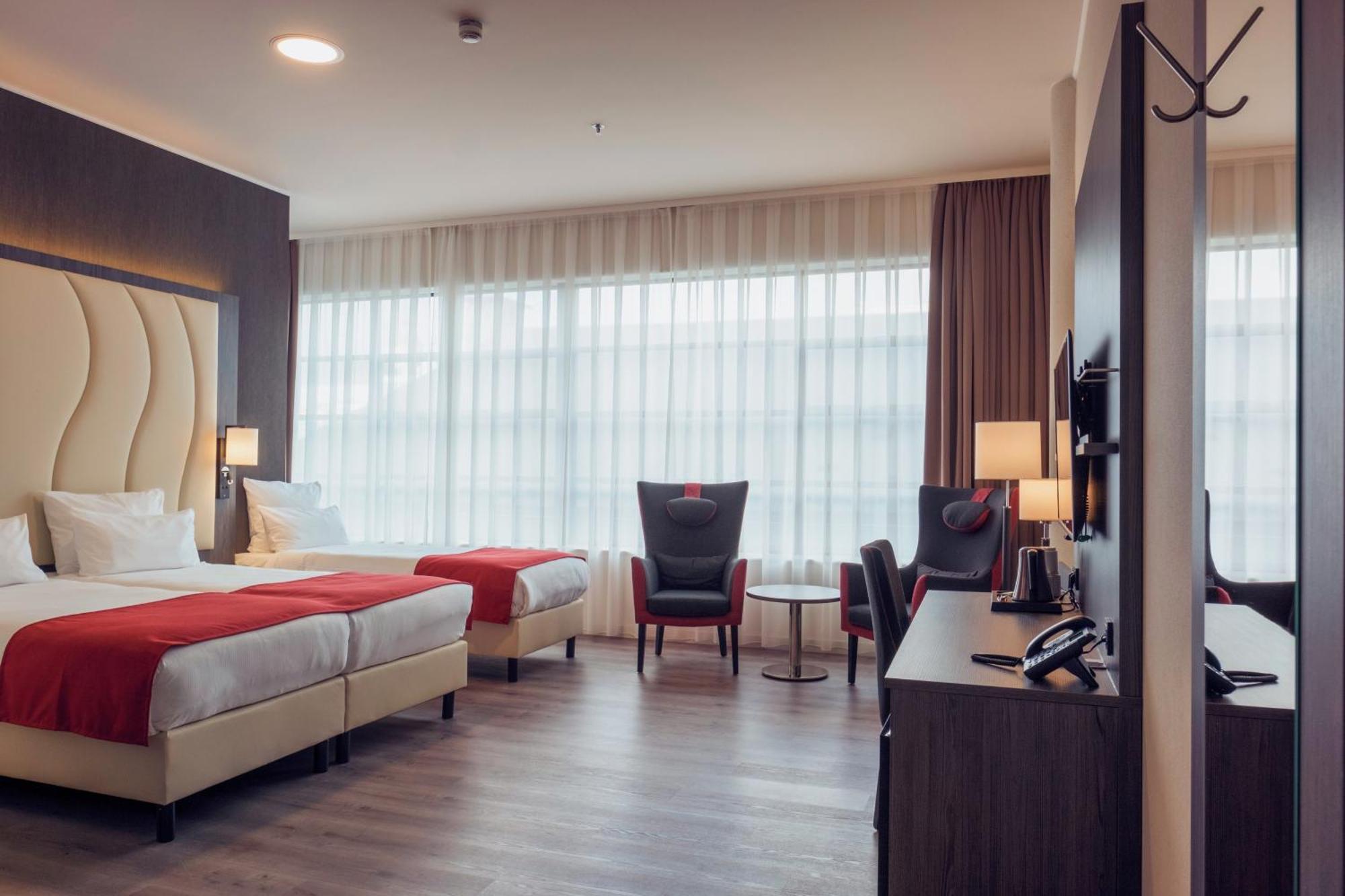 Plaza Premium Den Haag City Center Exterior photo