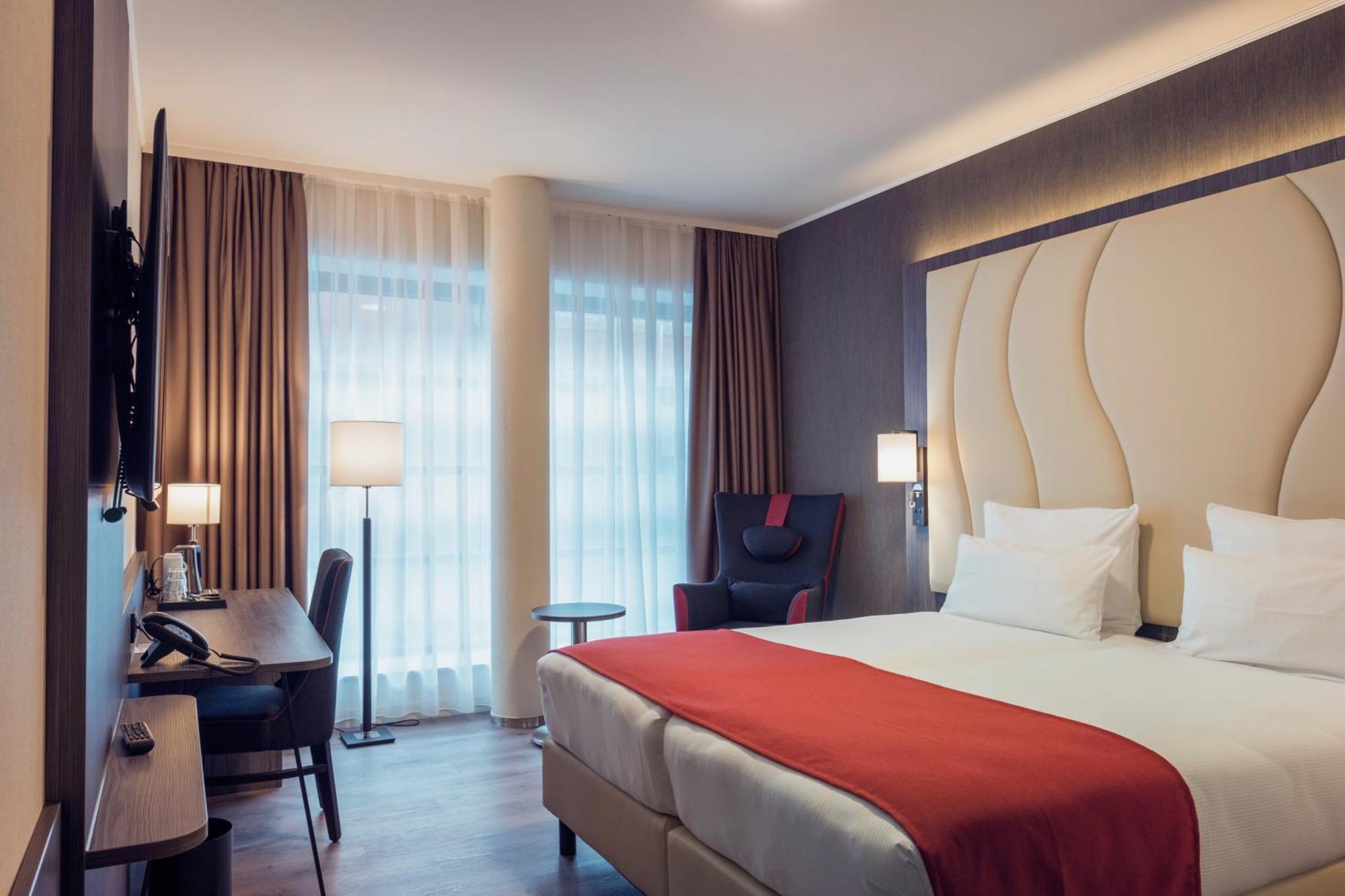 Plaza Premium Den Haag City Center Room photo